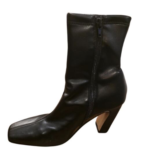 Steve Madden Vinka Boot in Black – EUC Size 8.5 - Picture 6 of 9